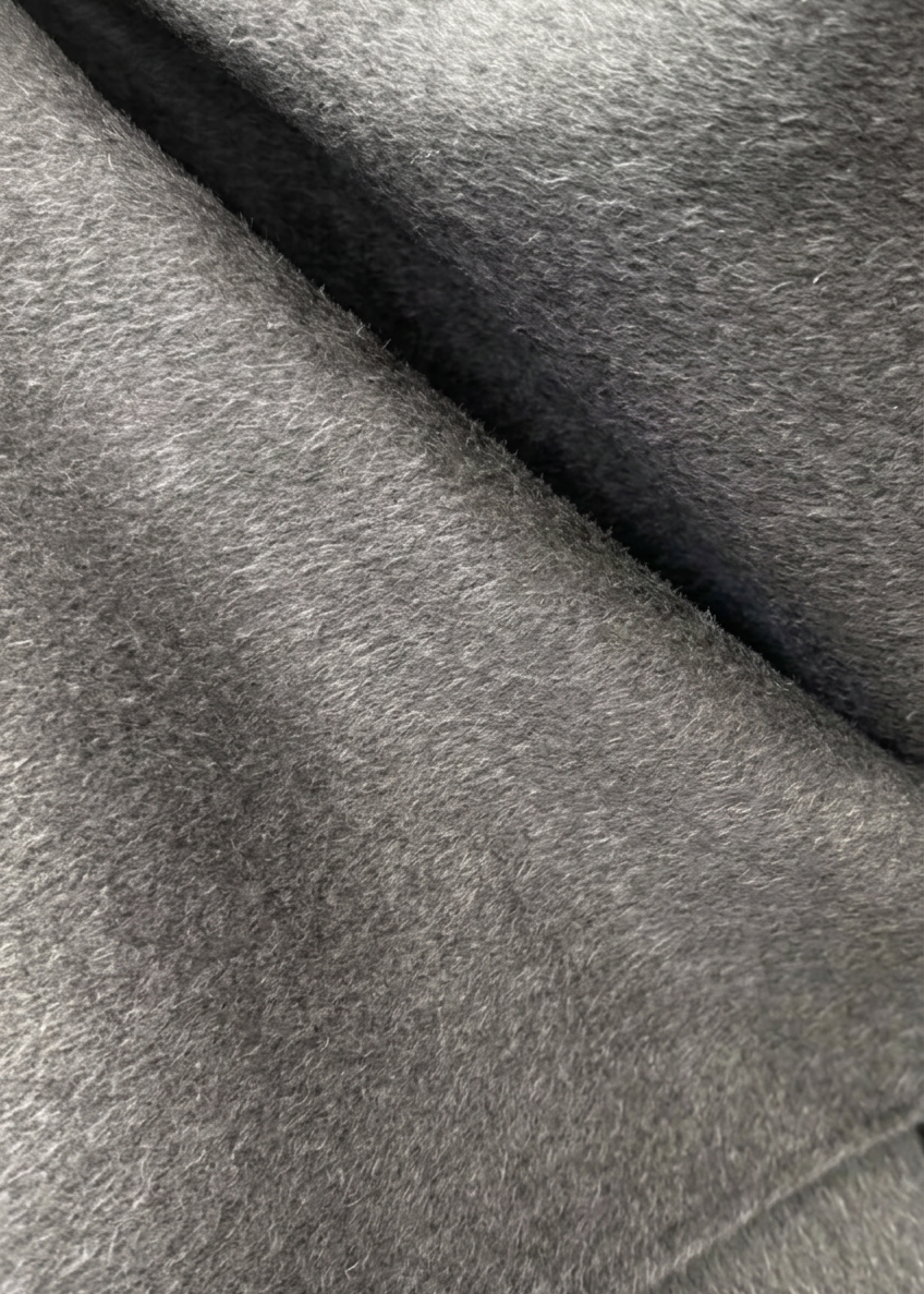 Scarf Collar Coat in Wool and Yak Marina Blanche