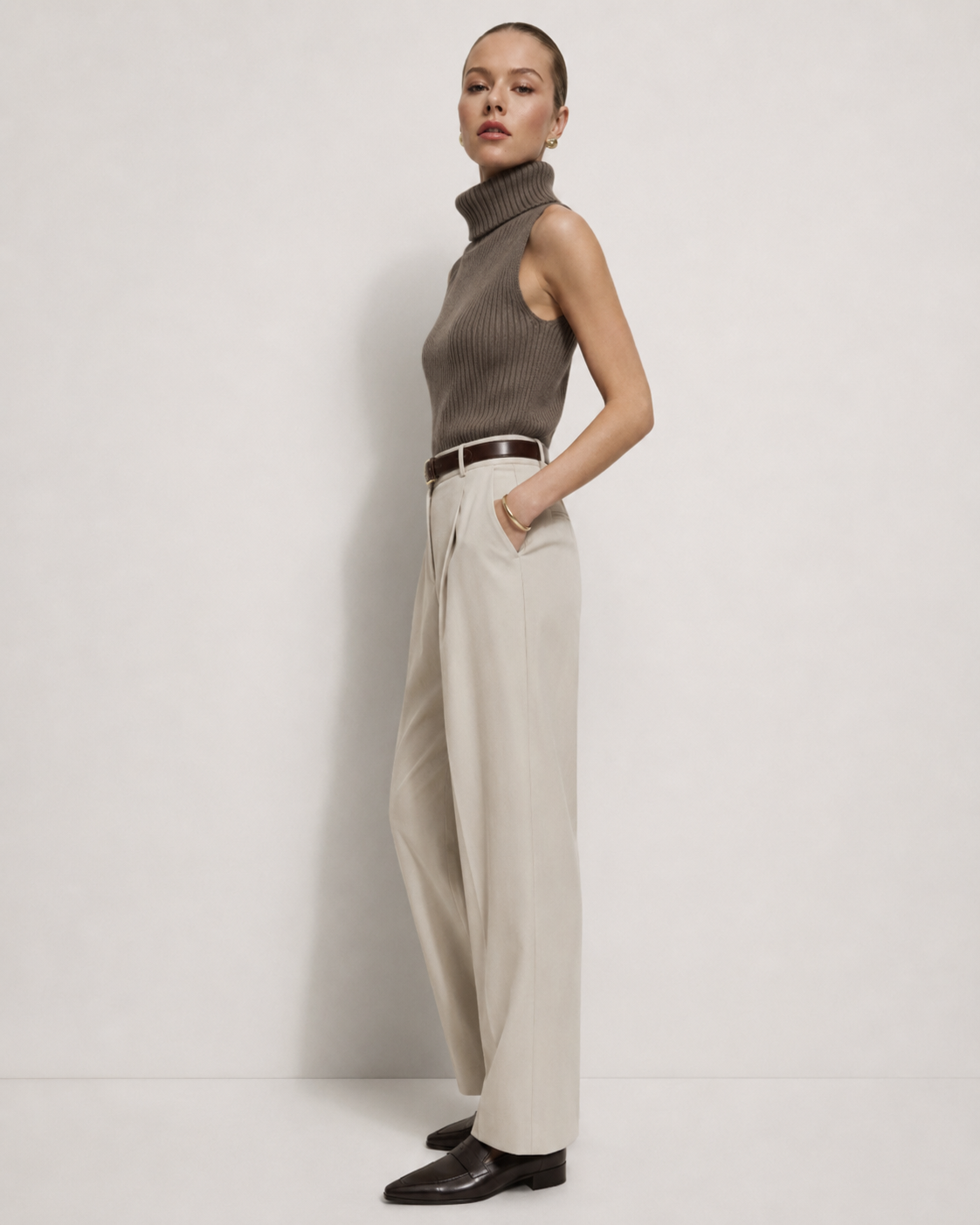 High-neck Sleeveless Cashmere Top Marina Blanche