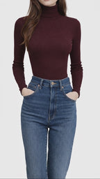 Colette Casein High-Neck Le Début